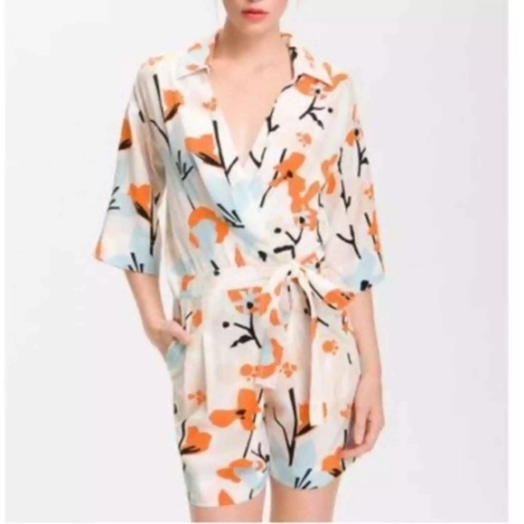 Diane von Furstenberg, Print 100% Silk Romper Shorts - Picture 1 of 11